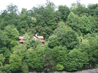 259 Upper Walnut Tree Ln, Topton, NC 28781