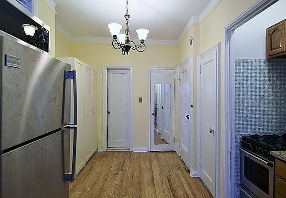 3rd image of 231 E 34th St APT 3B