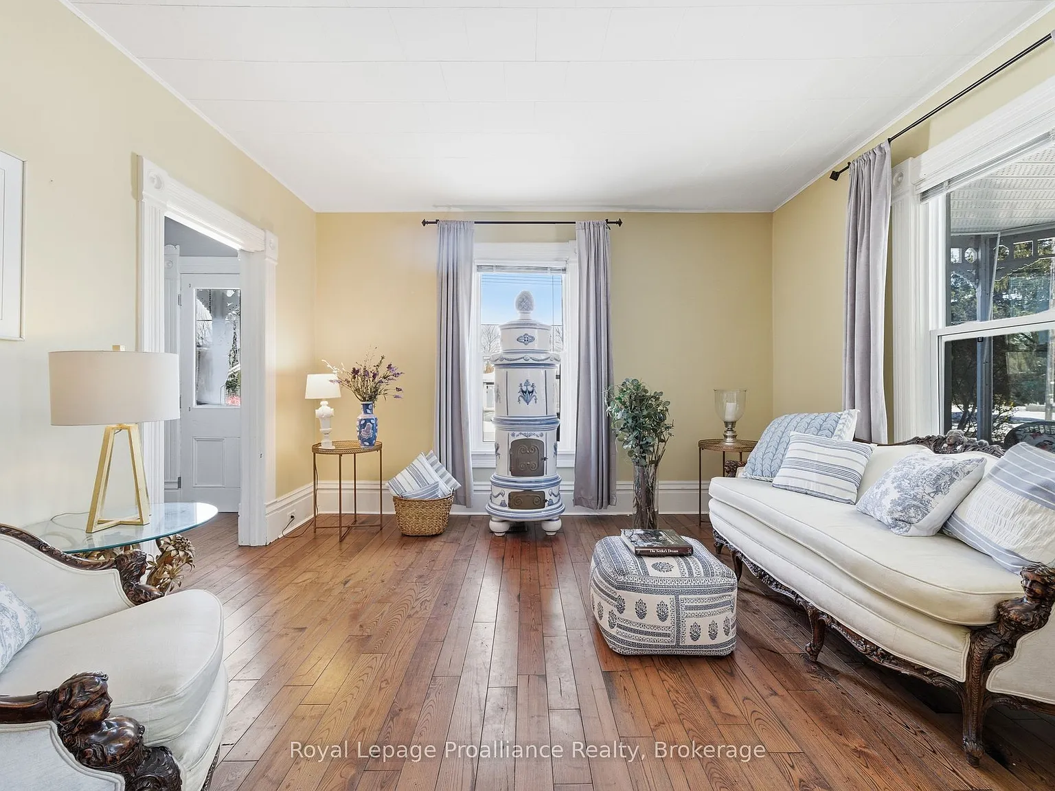 3 bed, $3,200 — Photo 4