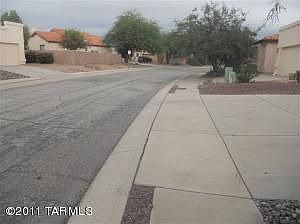 2nd image of 241 N Fenceline Dr