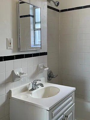 Rented by Steffan Olausson Partridge, LREB | media 19