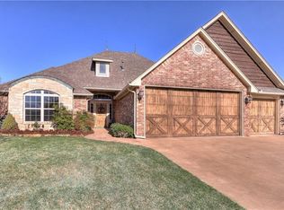 16224 Dustin Ln, Edmond, OK 73013