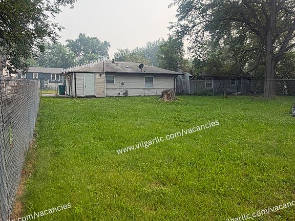 4th image of 4414 W 24th Pl