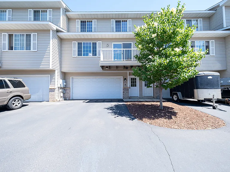 2525 Cobble Hill Ct #D — Photo 1