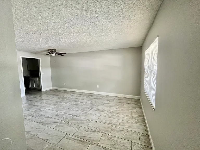 1615 Crystal Park Cir #1615 — Photo 9
