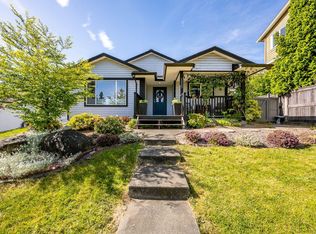 1237 Guthrie Rd, Comox, BC V9M3Y5