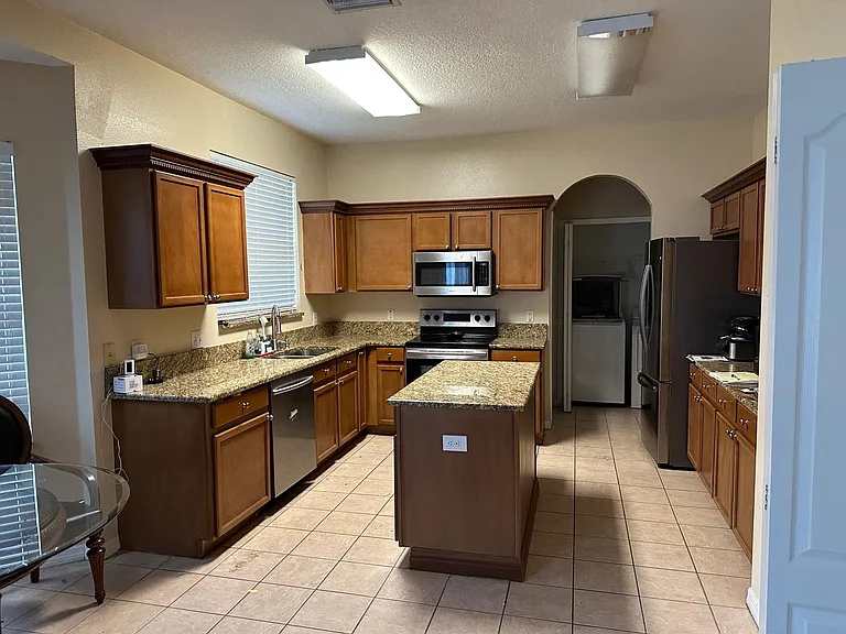 8417 Canterbury Lake Blvd — Photo 11