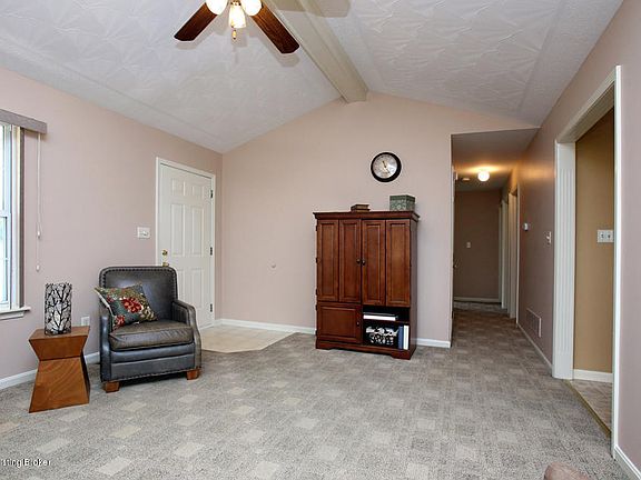 5th image of 229 Ashley Blvd