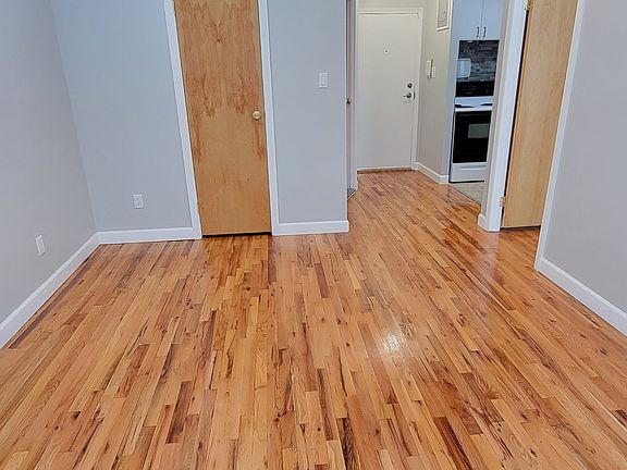 4th image of 29-24 30th Ave #3R