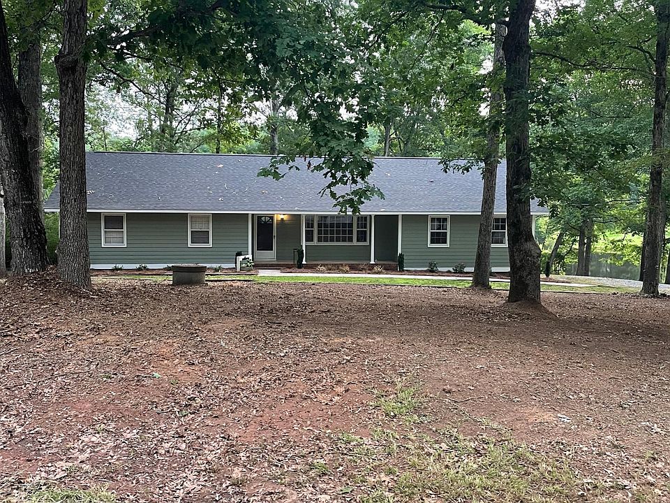1st image of 3015 Wildwood Dr