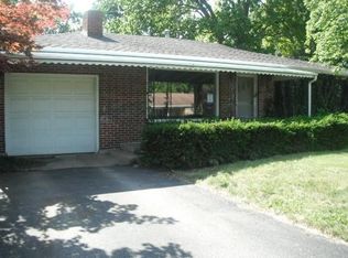 421 Elbron Rd, Springfield, OH 45505
