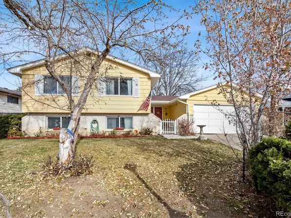 2538 Stratford Lane, Longmont, CO 80503