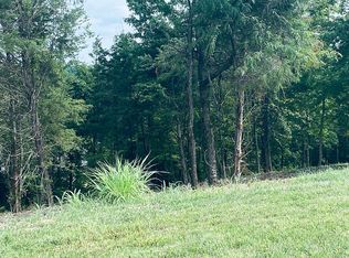 64 Inglenook Dr #A, Taylorsville, KY 40071
