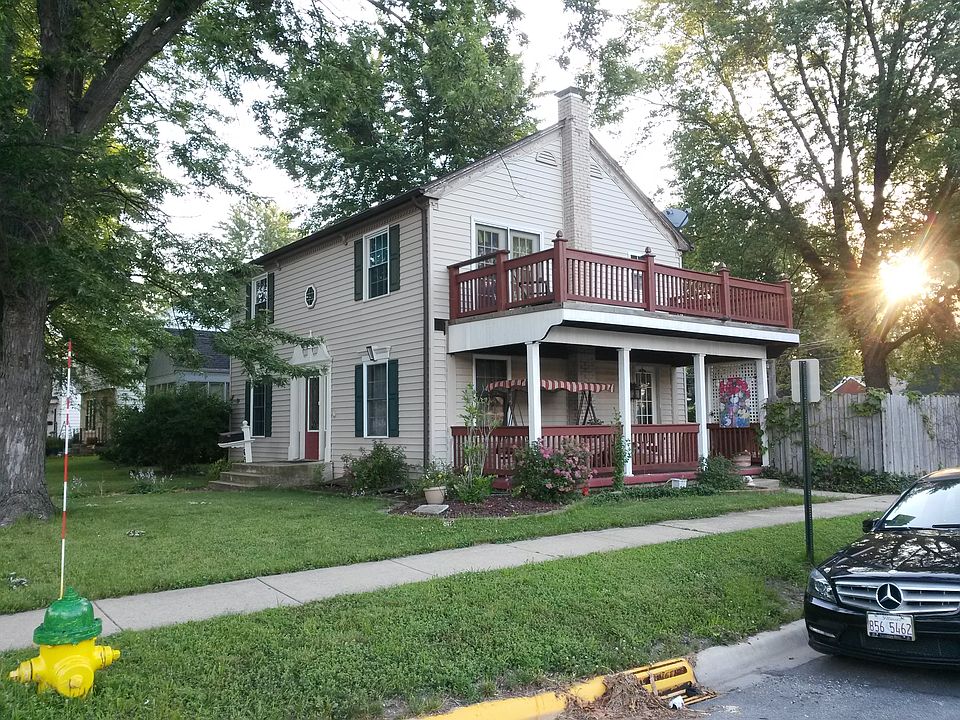 2nd image of 696 S Curtis Ave