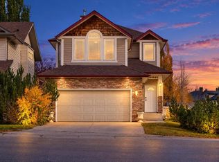 86 W Tuscany Ravine Rd NW, Calgary, AB T3L 2R9