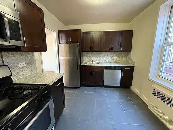 3rd image of 162-01 Highland Ave #66F