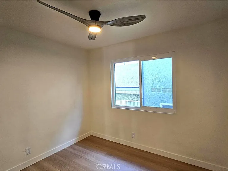 15917 Prairie Ave #2 — Photo 5