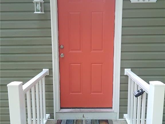 3rd image of 109 E Jerald St