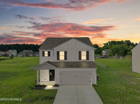 2118 Carriage Drive, Kinston, NC 28504