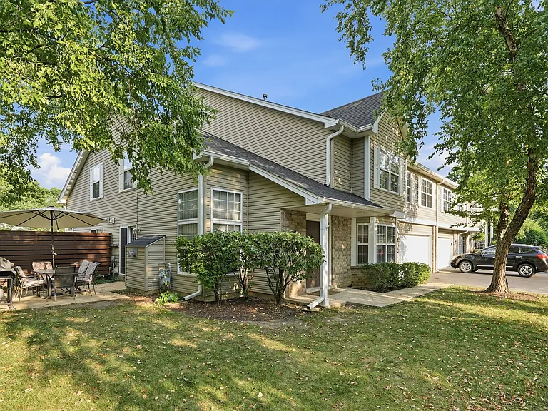 13920 S Cambridge Cir — Photo 27