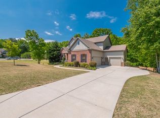 378 Dawson Manor Dr, Dawsonville, GA 30534