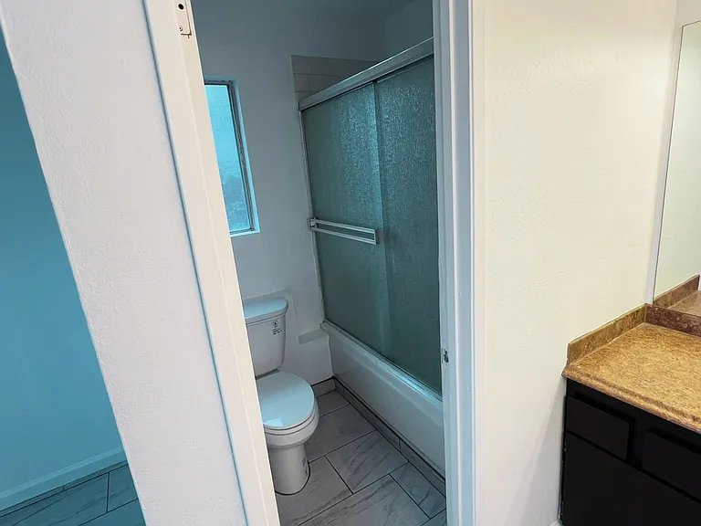 2616 Loch Ness Ct — Photo 16