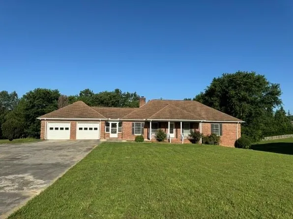5677 Bentley Rd, Cumming, GA 30040