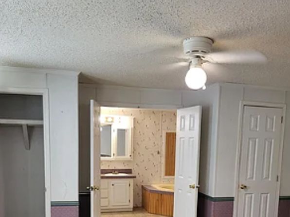 113 Court Dr