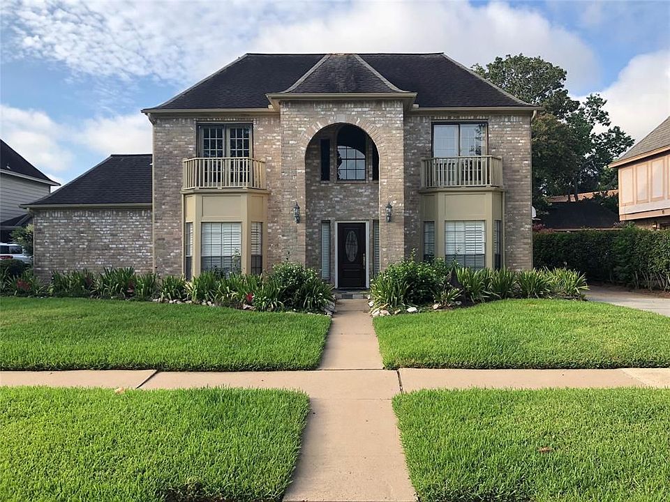 1st image of 1686 Creekside Dr