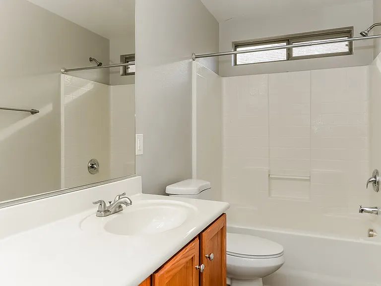 3409 Greenwood Springs Dr — Photo 9
