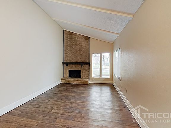3rd image of 1631 Shannon Dr