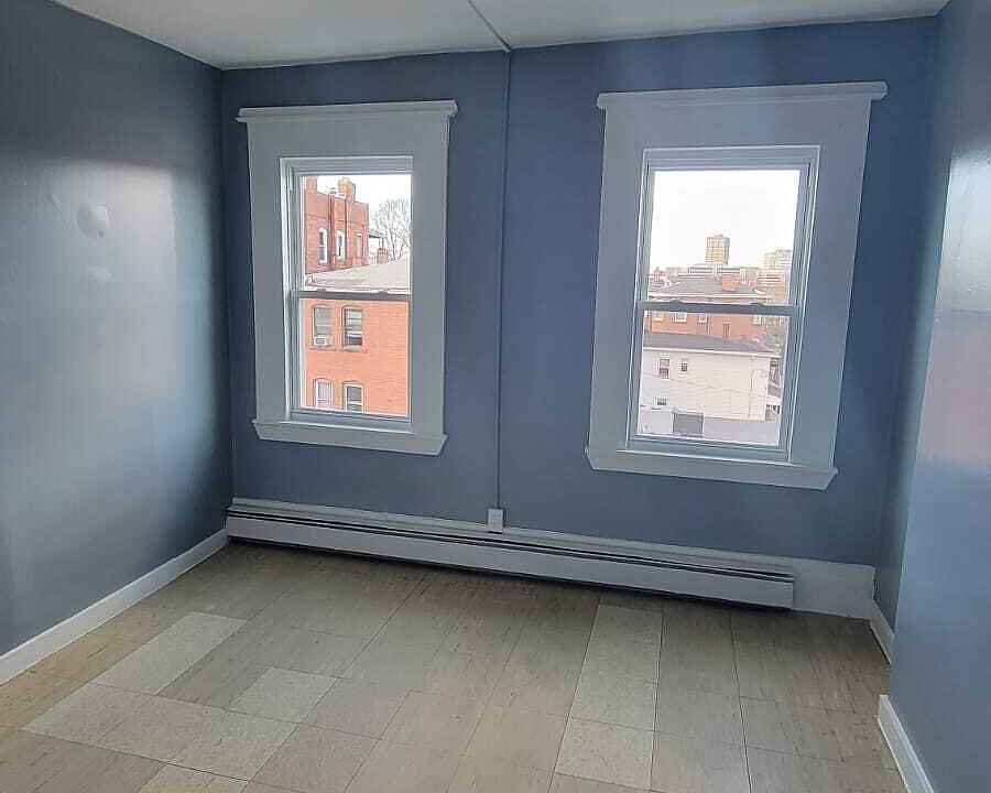2nd image of 741 Park St #2S