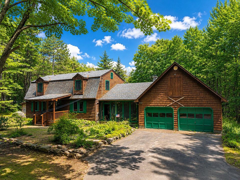 1st image of 44 Bittersweet Ln