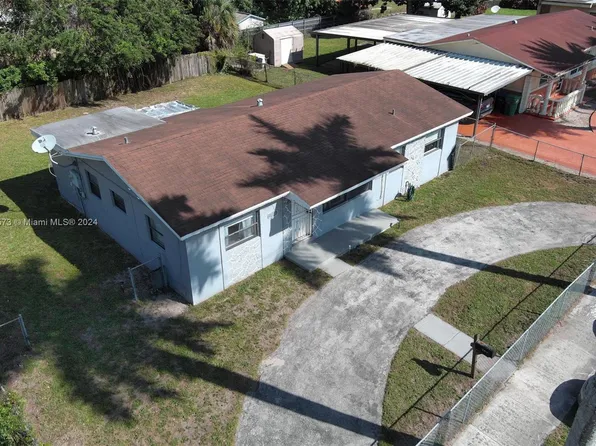 2453 NW 175th St, Miami Gardens, FL 33056