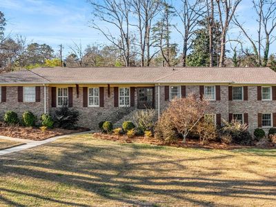 3768 Locksley Dr, Mountain Brook, AL, 35223