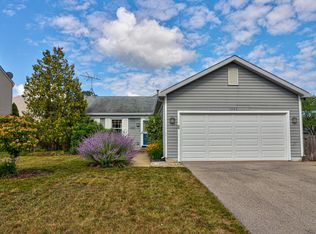 1965 Carl Dr, Round Lake Beach, IL