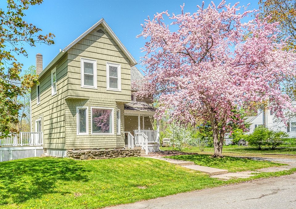1st image of 98 Morse Ave