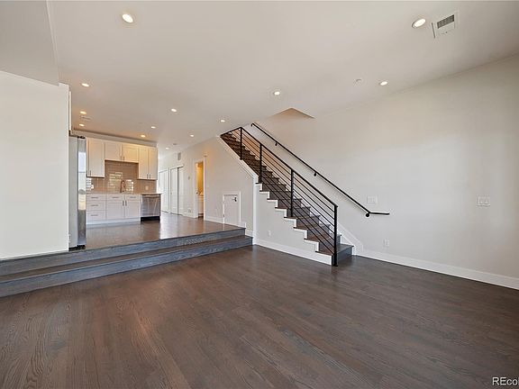 5th image of 1183 S Navajo Street