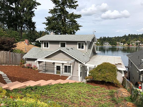 2nd image of 4XX Lake Louise Dr SW