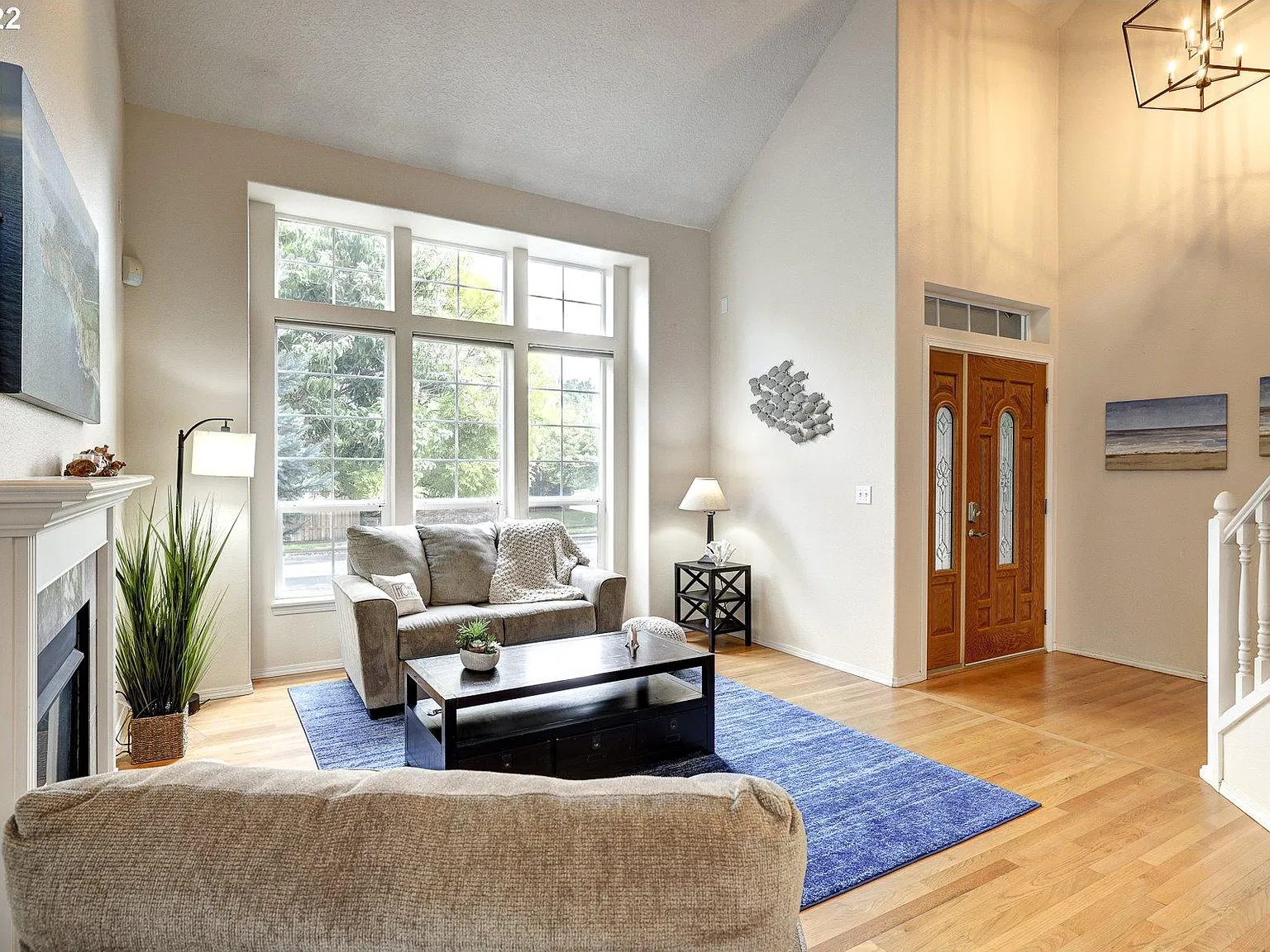 4 bed, 2042 sqft, $3,100 — Photo 3