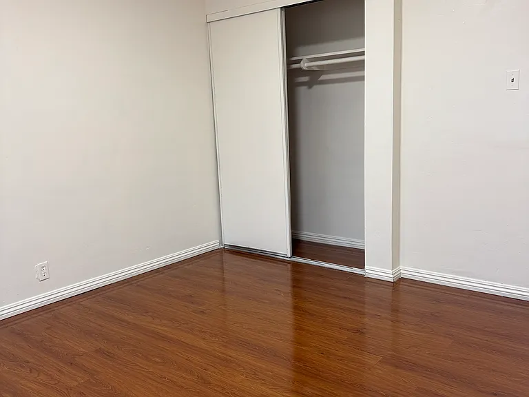 Bedroom #1