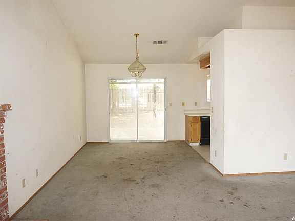 5th image of 110 Citrus Ave