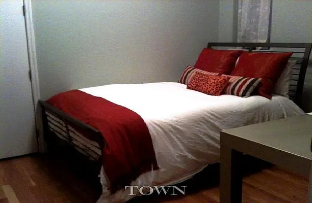 Rented by Town Residential | media 41