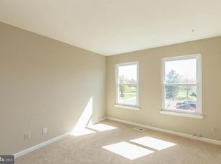 10276 Racquet Cir, Manassas, VA 20110