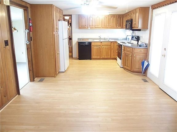 Large space for a huge eat in kitchen or dining room.