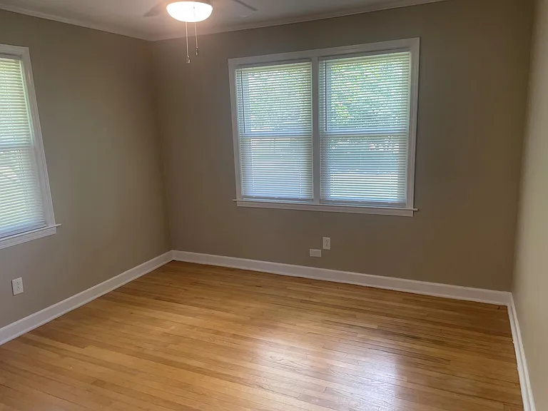208 Summey St — Photo 9