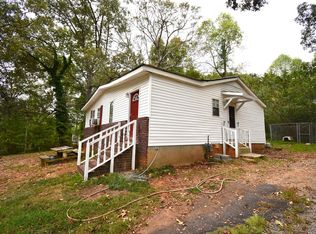 592 Young Rd, Alexander City, AL 35010