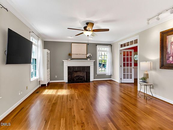 4th image of 6104 Wolverhampton Dr