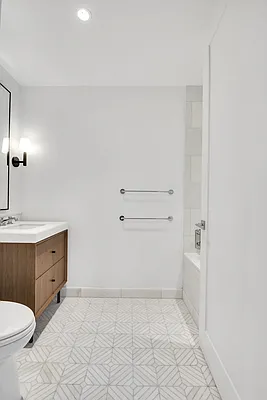 Rented by Compass | media 6