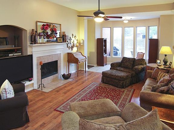 4th image of 15818 Stenbury Ct